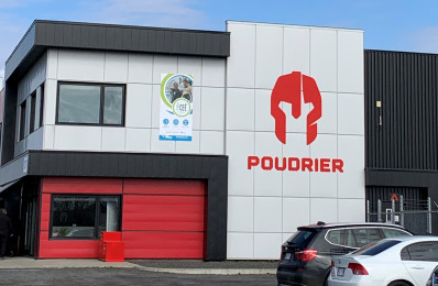 Avez-vous remarqué le panneau CEÉ Chez Poudrier ?